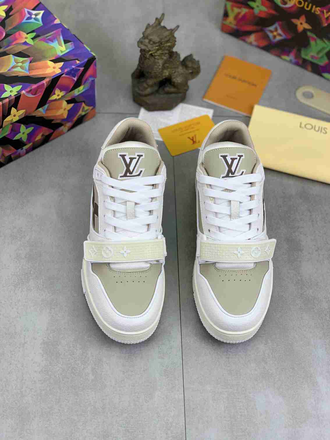 LOUIS VUITTON SKATE